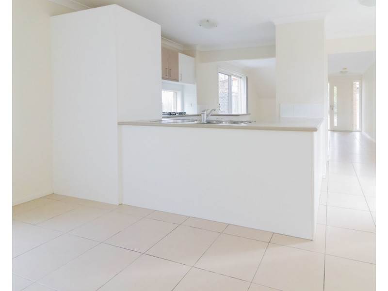 7 Kelly Avenue, Coomera QLD 4209