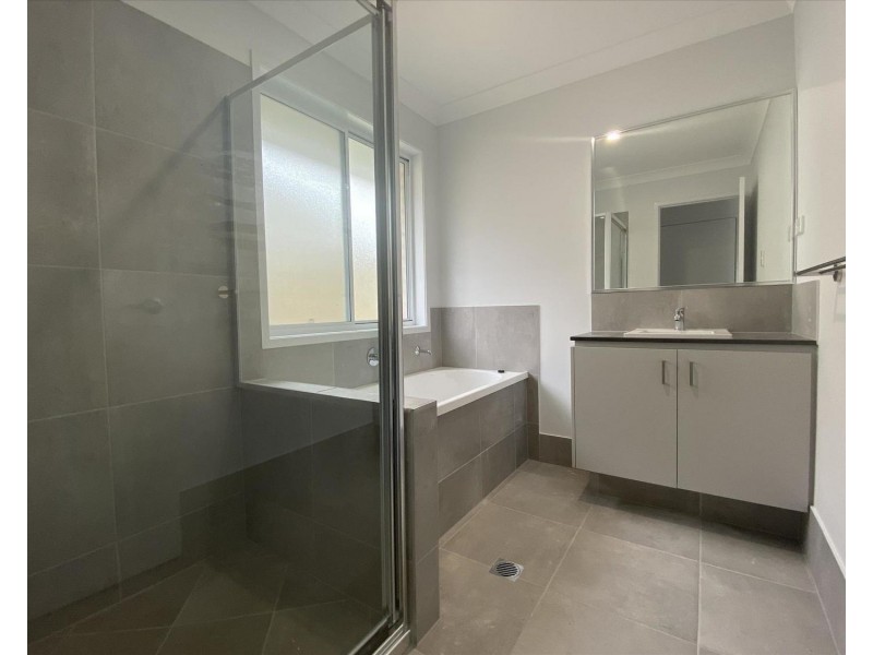 93 Aspen Circuit, Logan Reserve QLD 4133