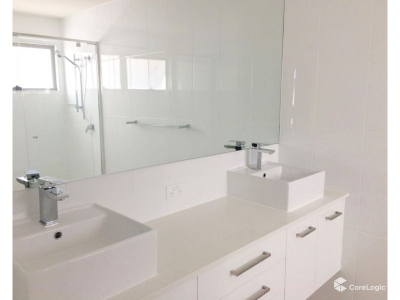 26/65-81 Broadwater Avenue, Hope Island QLD 4212