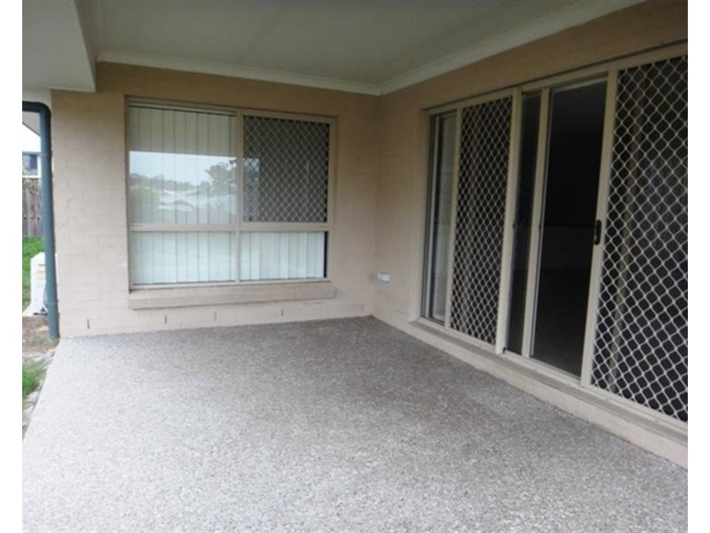 19 Hazelmere Crescent, Ormeau QLD 4208
