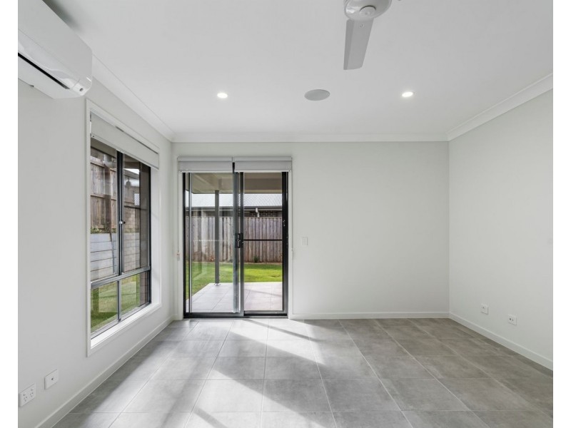 1/48 Herbst Drive, Bahrs Scrub QLD 4207