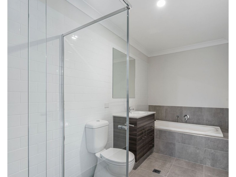 1/48 Herbst Drive, Bahrs Scrub QLD 4207