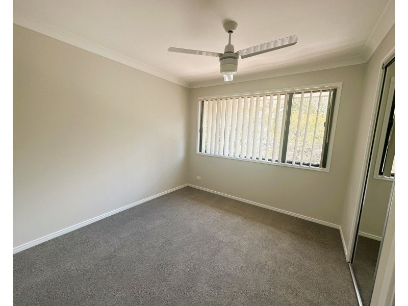 20/13 Hervey Street, Pacific Pines QLD 4211