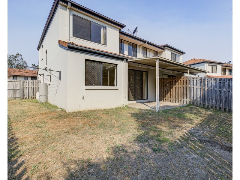 20/13 Hervey Street, Pacific Pines QLD 4211