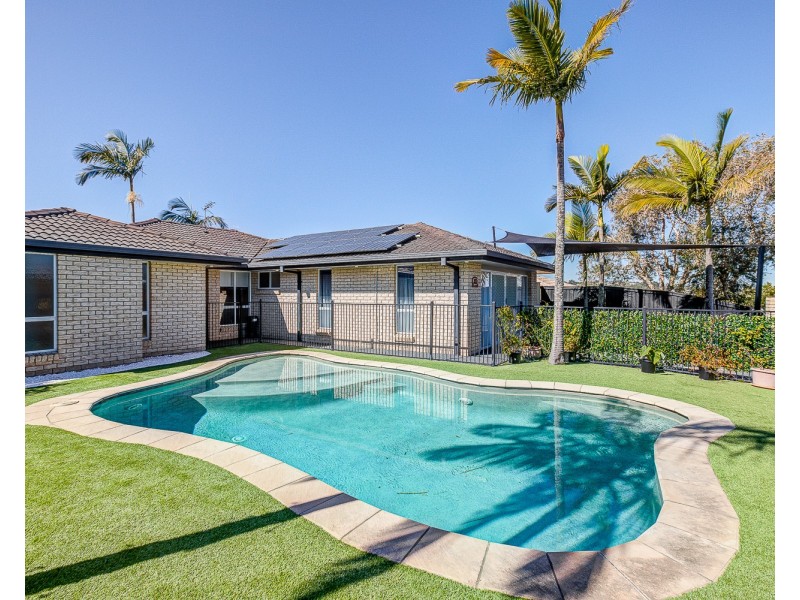 23 Crestridge Crescent, Oxenford QLD 4210