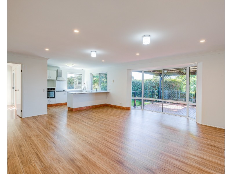 23 Crestridge Crescent, Oxenford QLD 4210