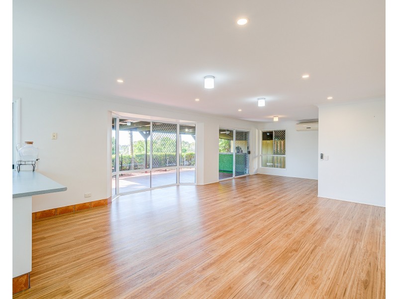 23 Crestridge Crescent, Oxenford QLD 4210