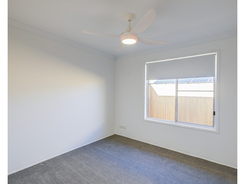 23 Crestridge Crescent, Oxenford QLD 4210