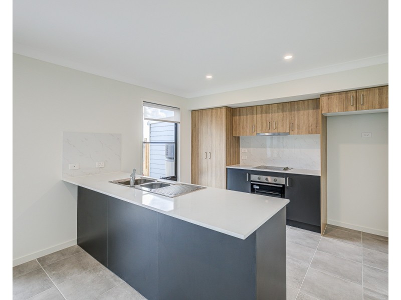 12 Byfield Place, Yarrabilba QLD 4207