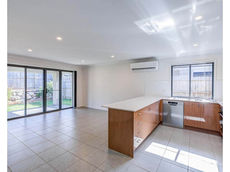 29 Ioannou Place, Coomera QLD 4209