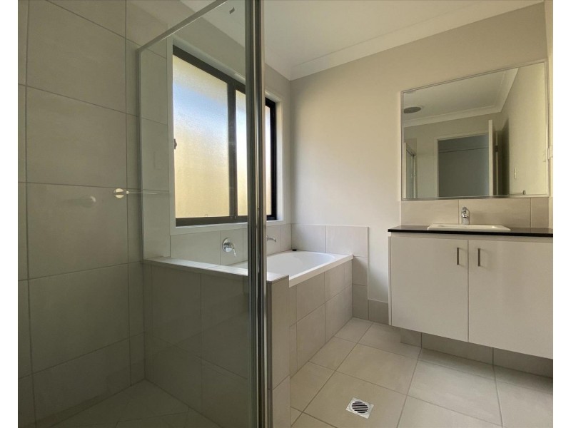 79 Aspen Circuit, Logan Reserve QLD 4133