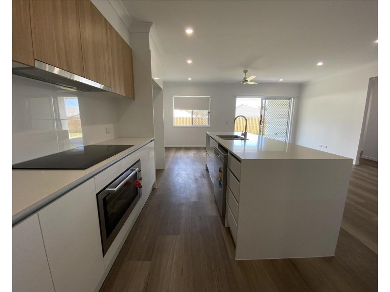 50 Aspen Circuit, Logan Reserve QLD 4133