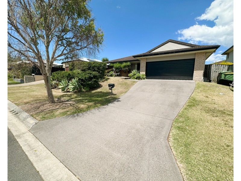 12 Willunga Street, Pacific Pines QLD 4211