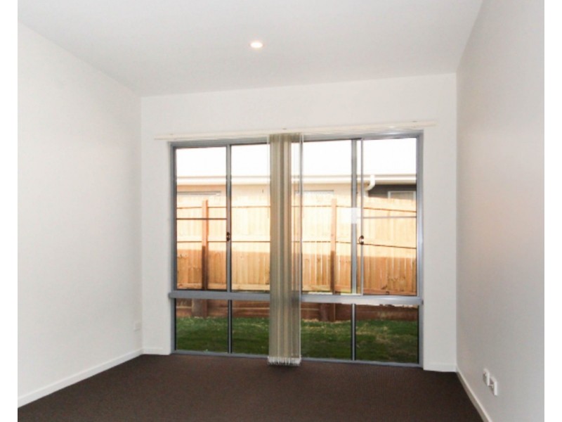 61 Edwardson Drive, Coomera QLD 4209