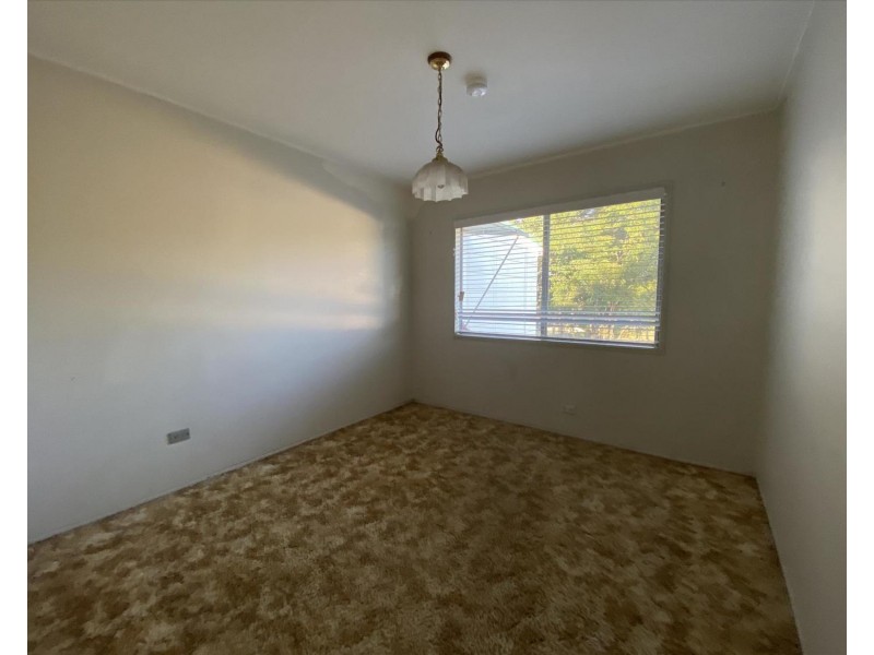 686-688 Middle Road, Greenbank QLD 4124