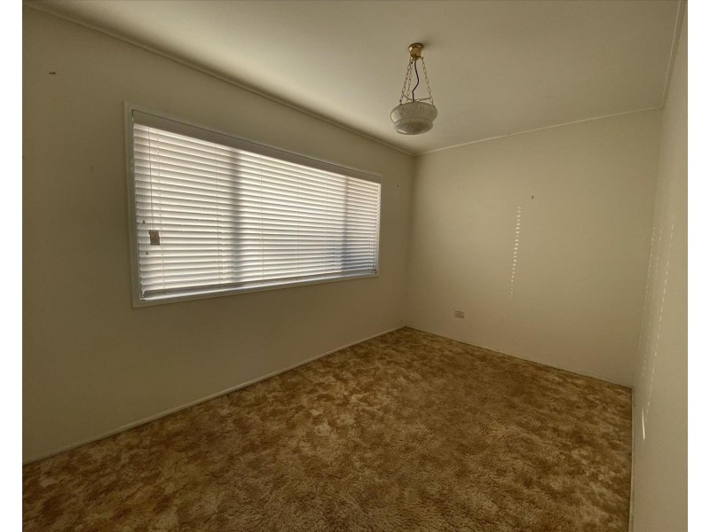 686-688 Middle Road, Greenbank QLD 4124