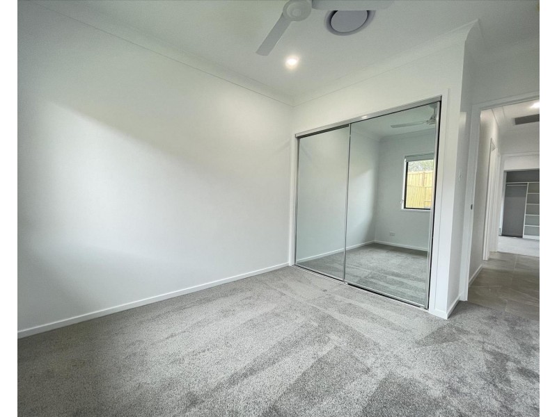 16 Lauenstein Crescent, Pimpama QLD 4209