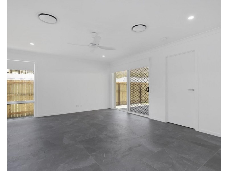 19 Bangalow Circuit, Bahrs Scrub QLD 4207