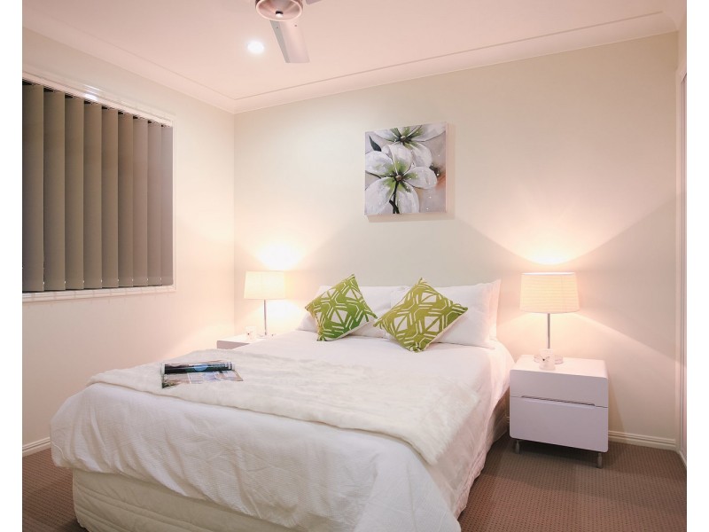 23 Milbrook Crescent, Pimpama QLD 4209