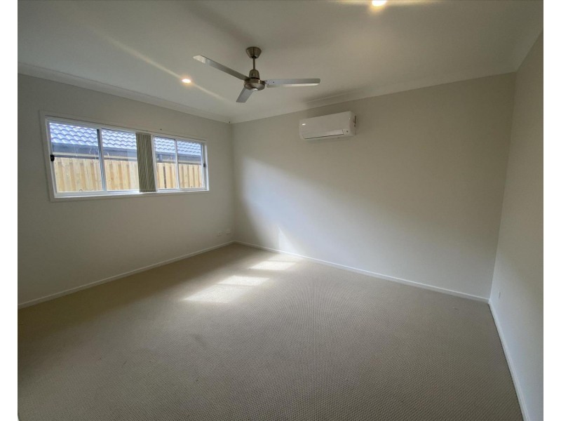 30 Aspen Circuit, Logan Reserve QLD 4133