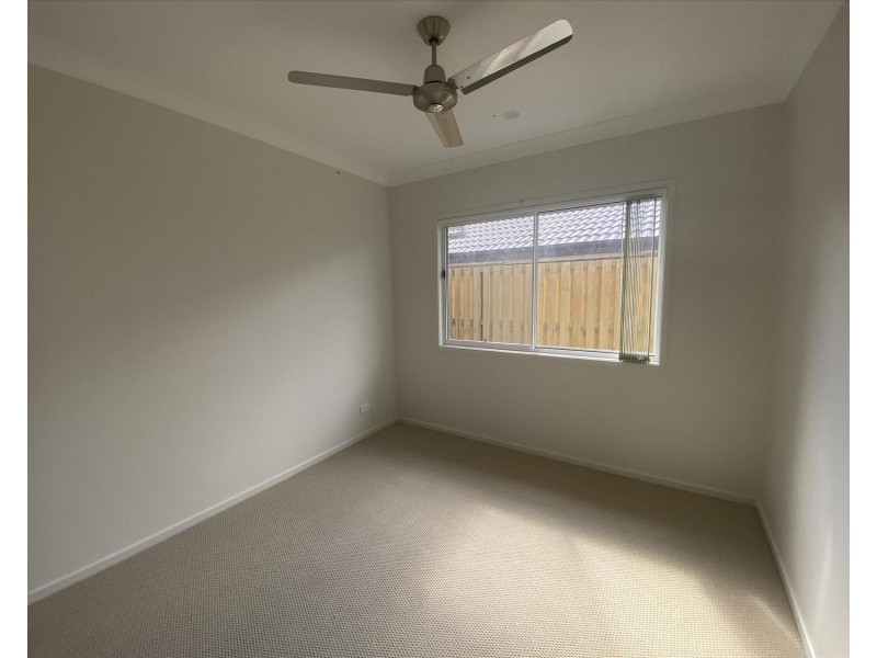 30 Aspen Circuit, Logan Reserve QLD 4133