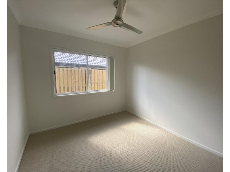 30 Aspen Circuit, Logan Reserve QLD 4133