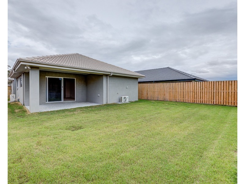 30 Aspen Circuit, Logan Reserve QLD 4133