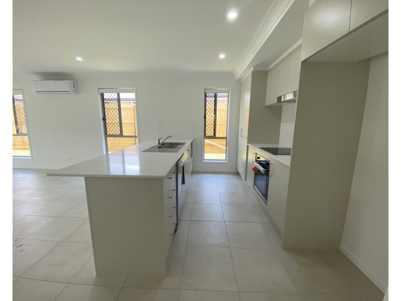 30 Proctor Circuit, Logan Reserve QLD 4133