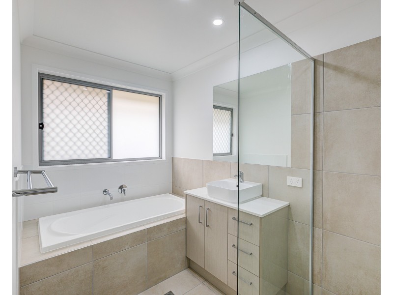 30 Proctor Circuit, Logan Reserve QLD 4133