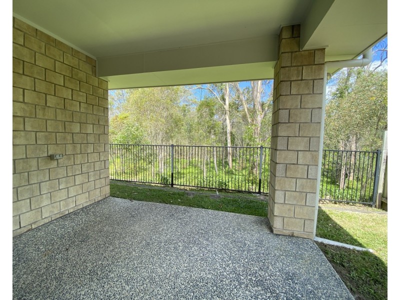 11 Sandalwood Drive, Pimpama QLD 4209