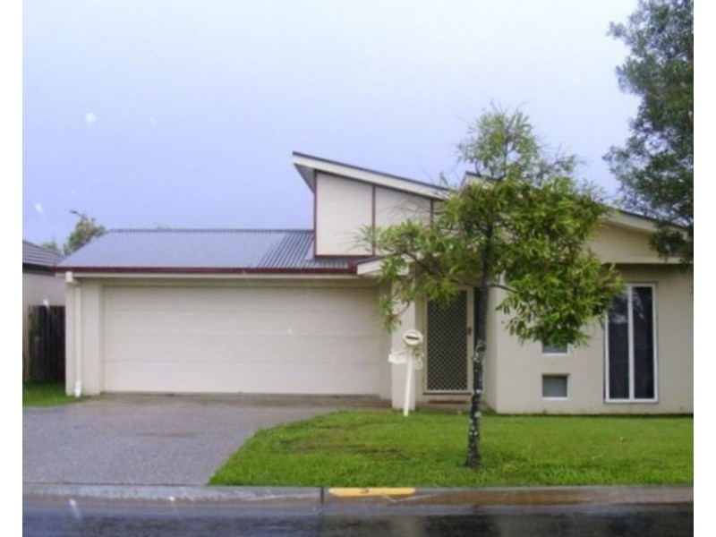 3 Burr Court, Pacific Pines QLD 4211