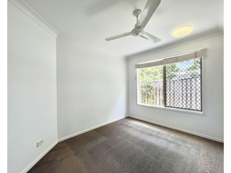 1/11 Pritchard Street, Pacific Pines QLD 4211