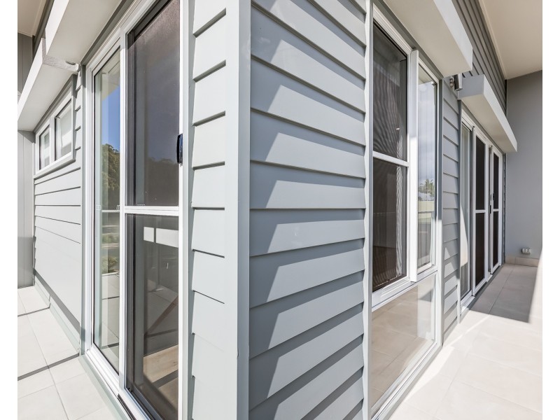 1/35 Salmon Street, Southport QLD 4215