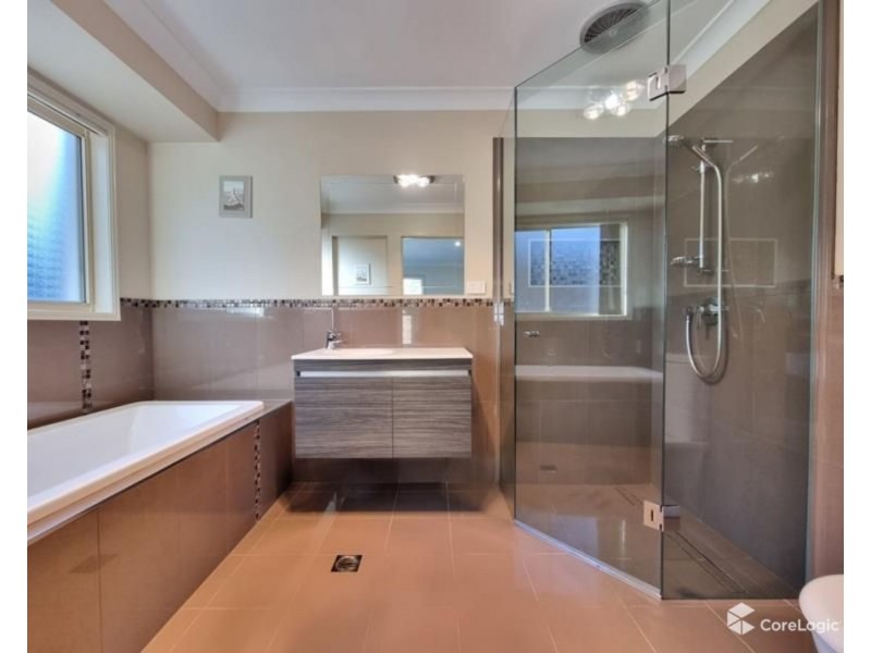 9 Limewood Crescent, Ormeau Hills QLD 4208