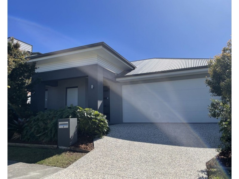 7 Livingstone Street, Logan Reserve QLD 4133