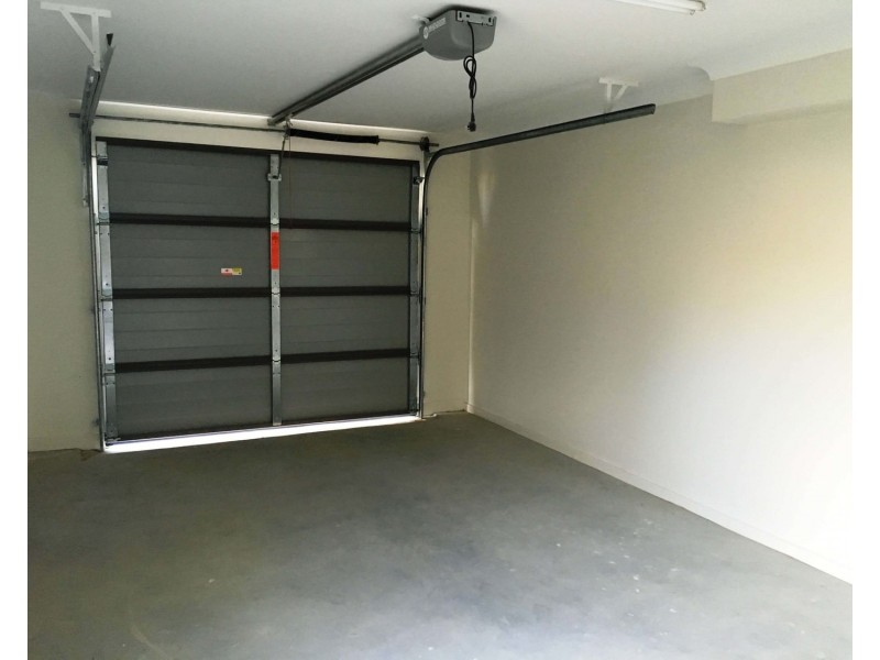 2/34 Garden Road, Coomera QLD 4209