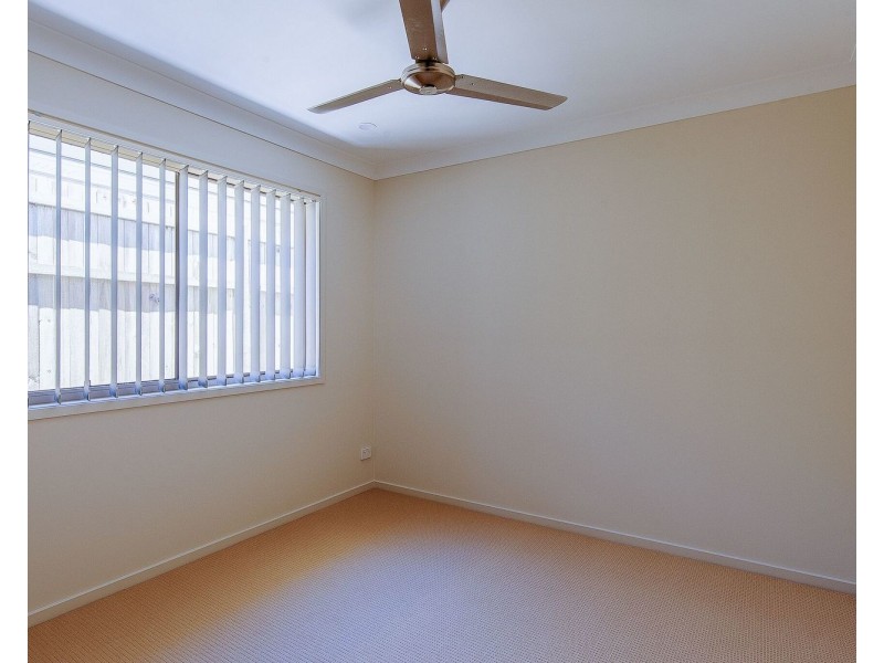 12 Dysart Drive, Holmview QLD 4207