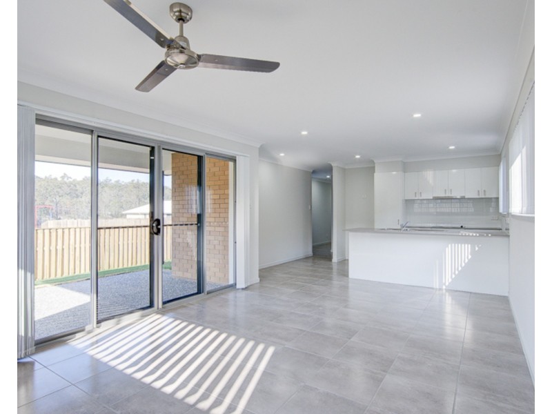 1 Kiroro Street, Bahrs Scrub QLD 4207