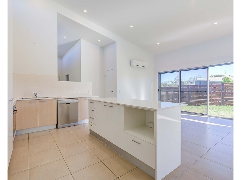41 Apple Berry Avenue, Coomera QLD 4209