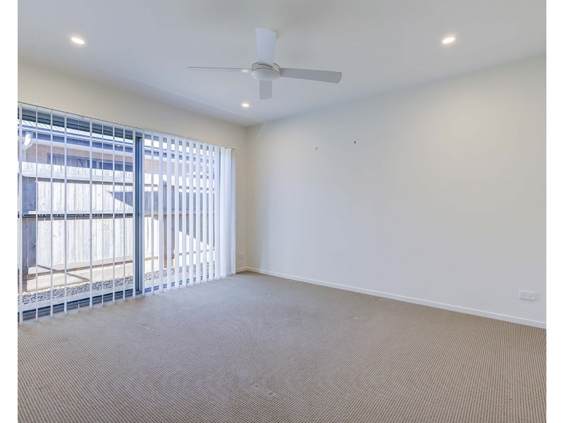 41 Apple Berry Avenue, Coomera QLD 4209