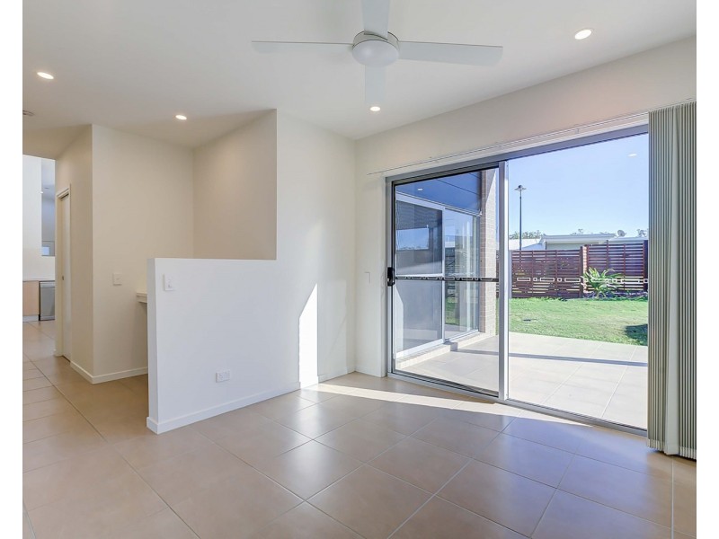 41 Apple Berry Avenue, Coomera QLD 4209