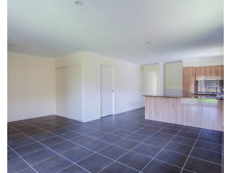 3 Clermont Street, Holmview QLD 4207