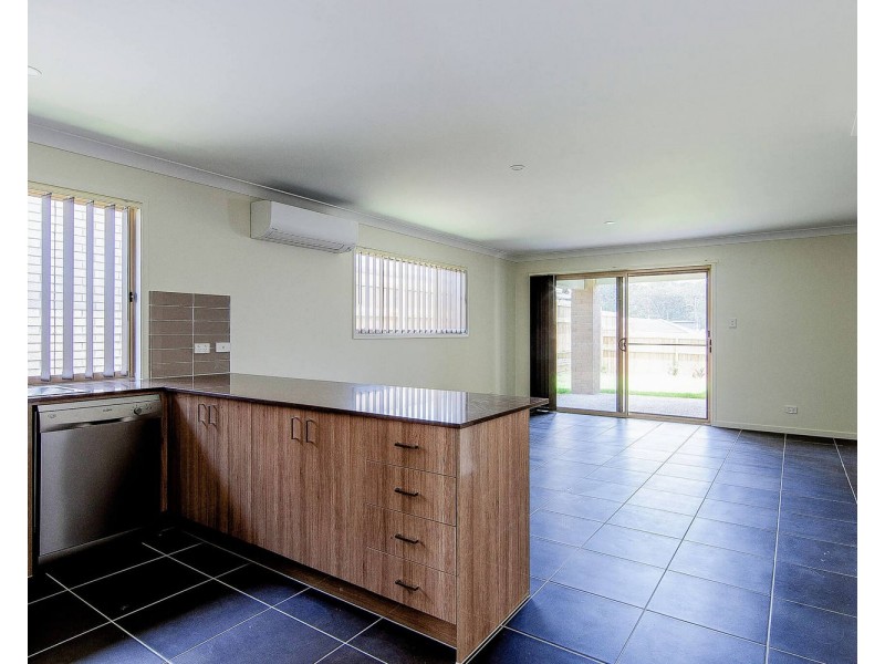 3 Clermont Street, Holmview QLD 4207