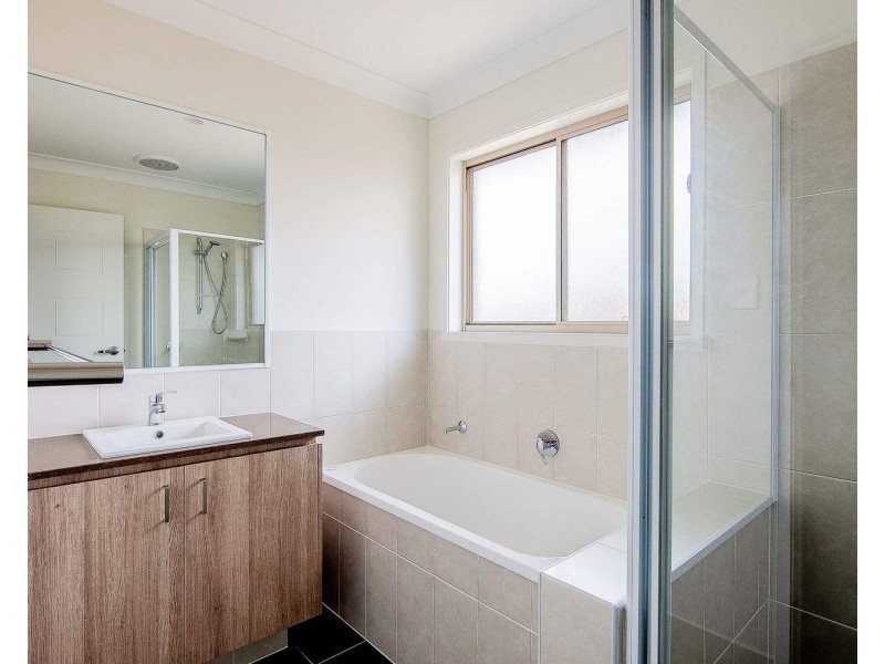 3 Clermont Street, Holmview QLD 4207