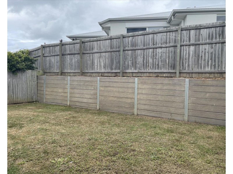 11 Bellarine Circuit, Coomera QLD 4209