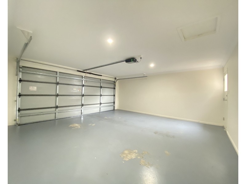 9 Woodrose Circuit, Pimpama QLD 4209