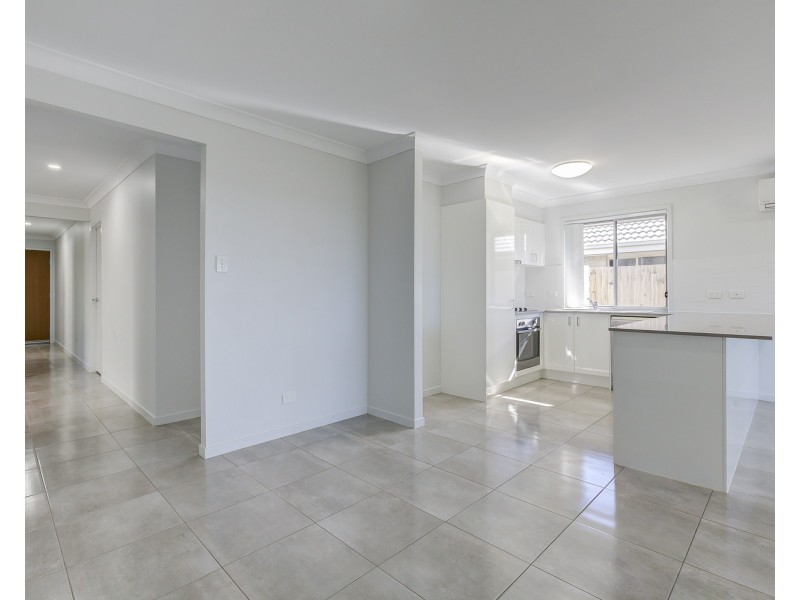10 Benwerrin Street, Pimpama QLD 4209