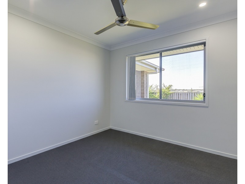 10 Benwerrin Street, Pimpama QLD 4209