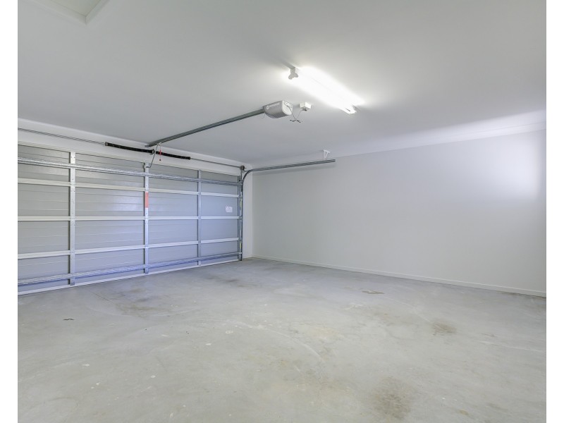 10 Benwerrin Street, Pimpama QLD 4209