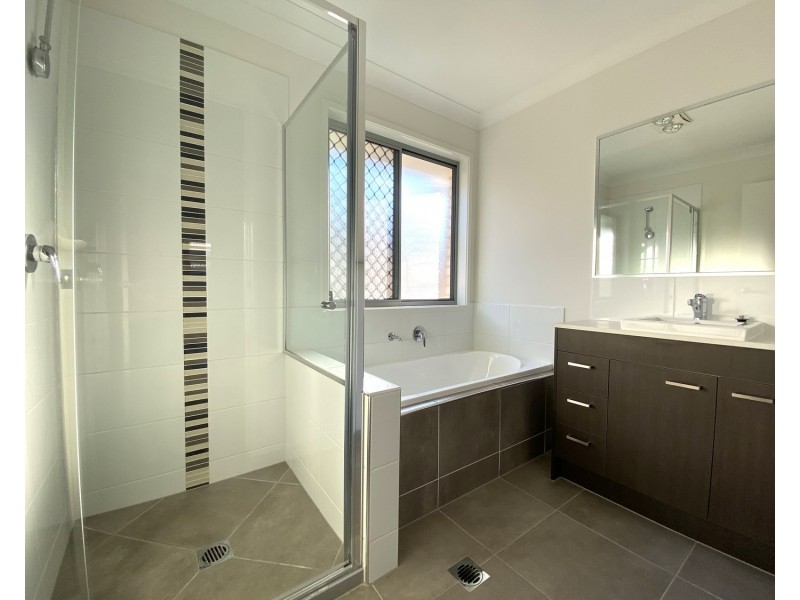 19 Scoria Street, Yarrabilba QLD 4207